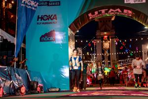 BIB: 
                            <button type="button" onclick="openModal(24864046)" class="btn btn-primary btn-sm float-right btn-popup" data-toggle="modal" data-target=".modal-high-quality">
                        <i class="fas fa-shopping-cart"></i> Add to Cart
                    </button>
                                            <button type="button" onclick="isThisMe(24864046, true)" class="btn btn-success btn-sm float-right btn-popup btn-isme hidden" data-toggle="tooltip" data-placement="bottom" title="นี่คือรูปของคุณใช่ไหม คลิกที่นี่เพื่อเอาเข้าอัลบั้ม">
                        <i class="fas fa-plus"></i> Add to album
                    </button>
                    <button type="button" onclick="isThisMe(24864046, false)" class="btn btn-warning btn-sm float-right btn-popup btn-isnotme hidden">
                        <i class="fas fa-ban"></i> Remove from album
                    </button>